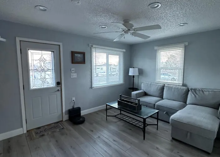 Quiet Retreat, Minutes From Highway And Downtown Apartment Cheyenne